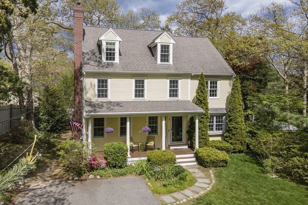 7 Donald Road Plymouth, MA 02360 - Photo 1 of 24 Gallery Image 1
