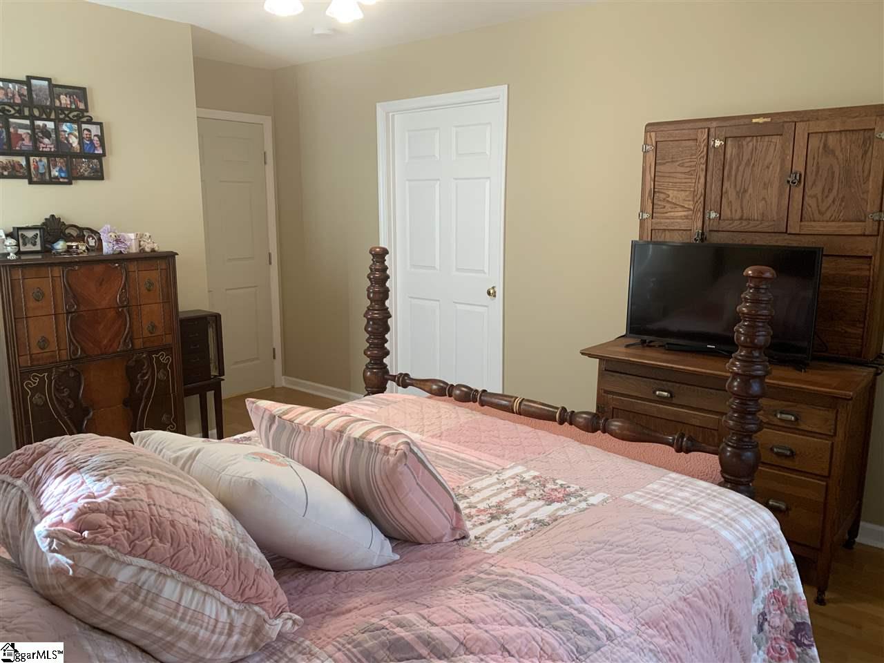 111 Cherokee Road Easley, SC 29642 - Photo 13 of 27 Gallery Image 13
