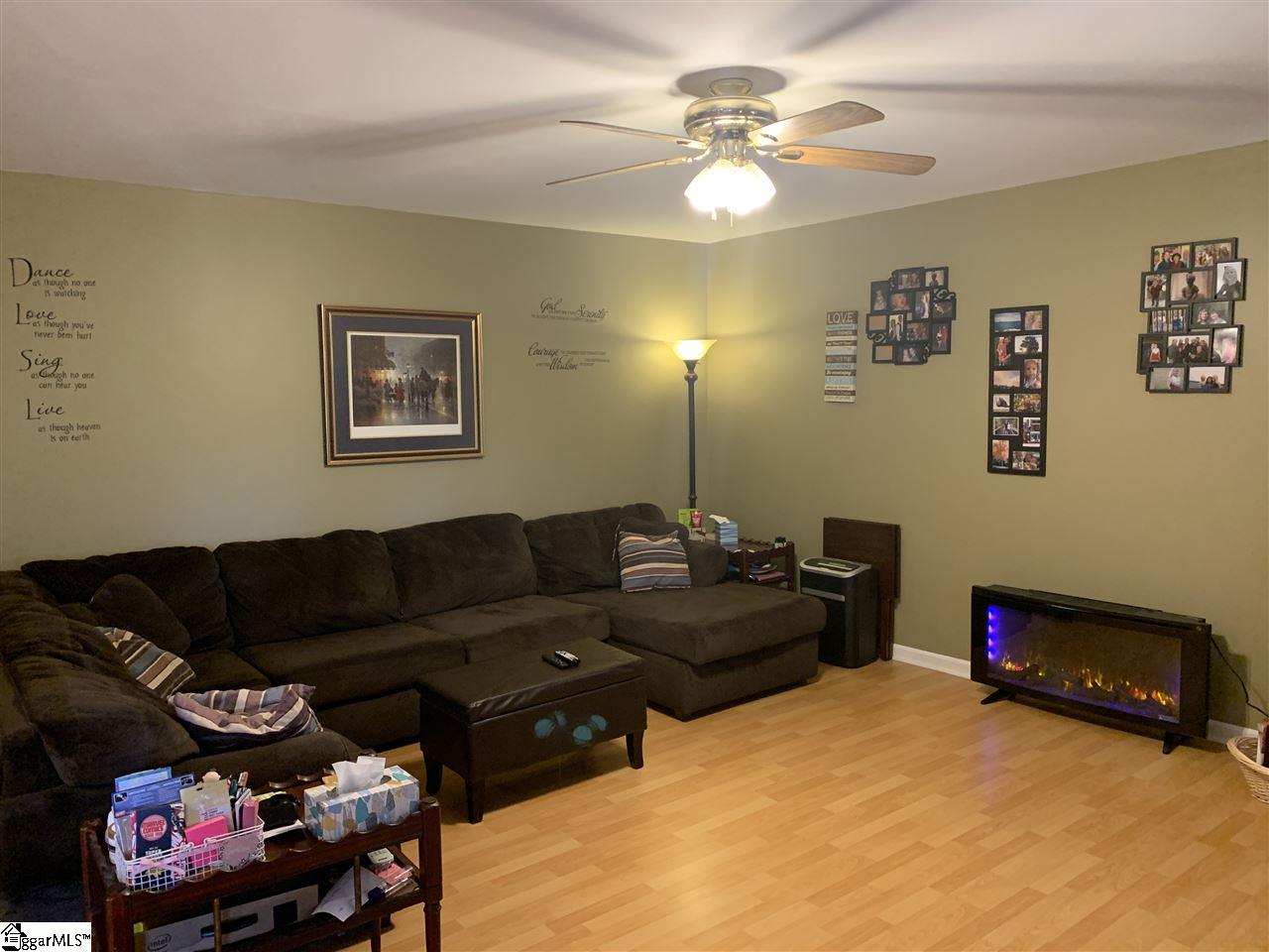 111 Cherokee Road Easley, SC 29642 - Photo 3 of 27 Gallery Image 3