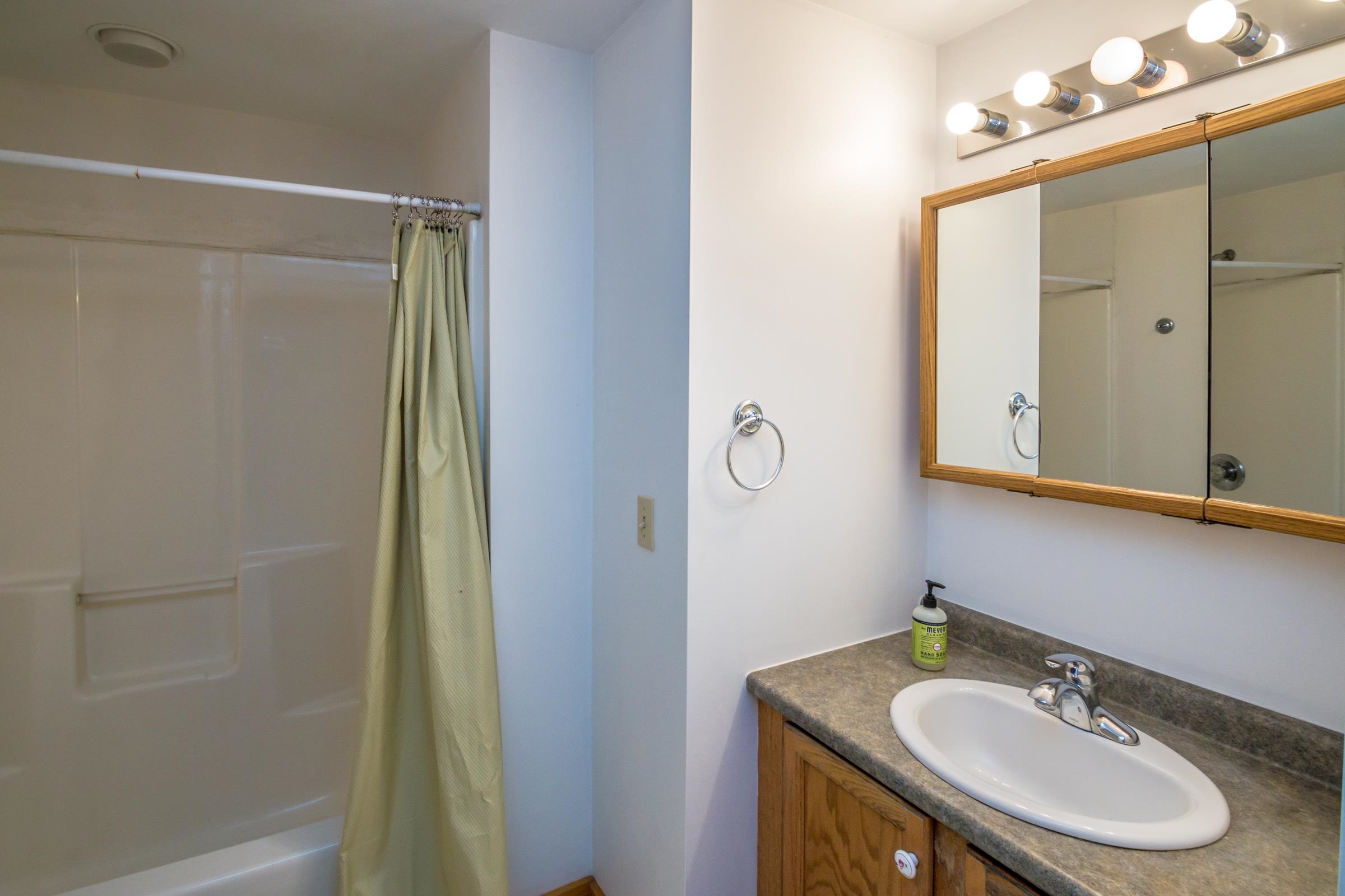 32 B Street Conway, NH 03818 - Photo 5 of 27