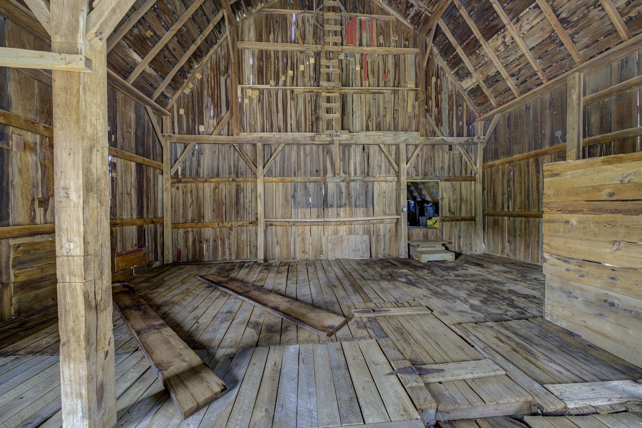 4135 Schoolcraft Road Bellaire, MI 49615 - Photo 44 of 96