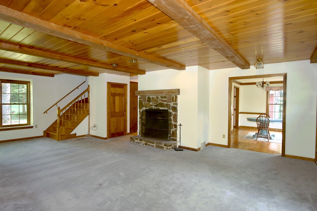921 Broad Cove Road Hopkinton, NH 03229 - Photo 6 of 26