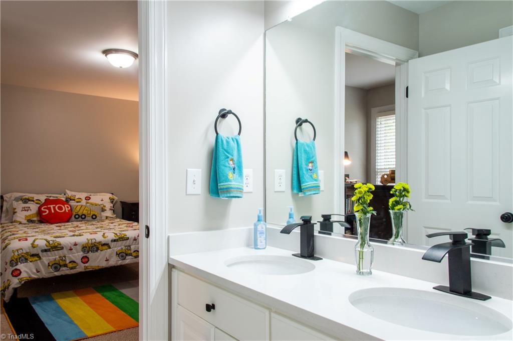 4330 Greenbrier Farm Road Winston-Salem, NC 27106 - Photo 35 of 36