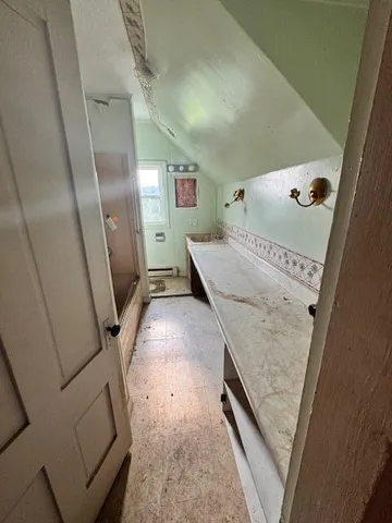 $115,000 | 98 Madison Avenue, Madison, ME 04950