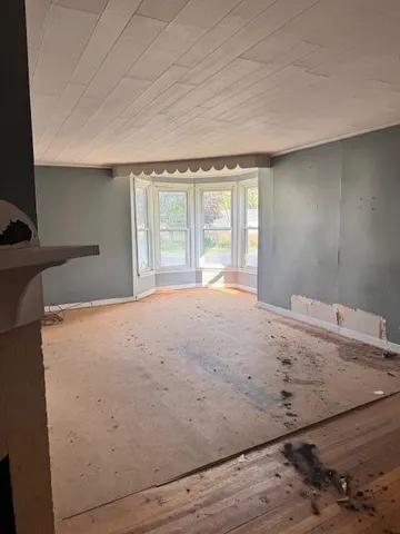 $115,000 | 98 Madison Avenue, Madison, ME 04950