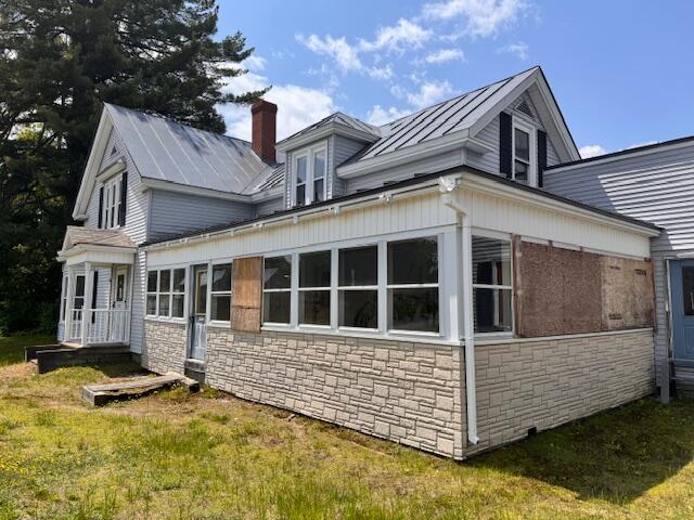 98 Madison Avenue Madison, ME 04950 - Photo 3 of 19 IMG_3402