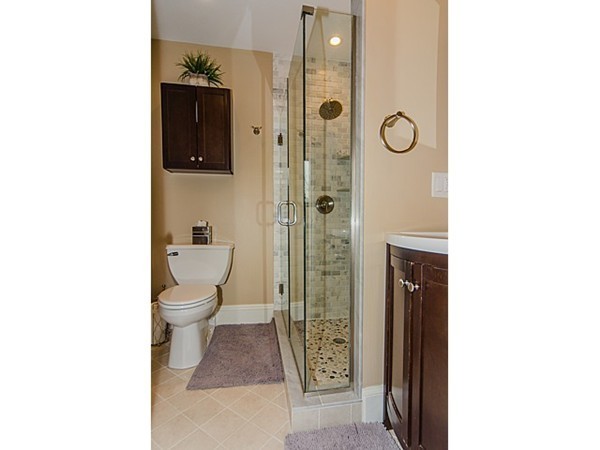 1038 Beacon Street, Unit 200 Brookline, MA 02446 - Photo 14 of 26