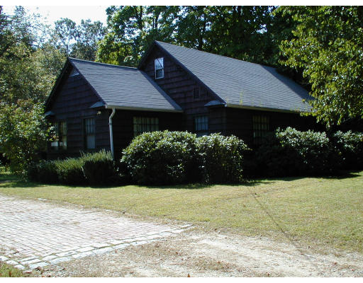 120 Washington Road Wilbraham, MA 01095 - Photo 1 of 8 Gallery Image 1