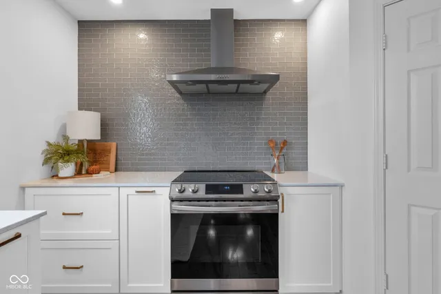 $379,900 | 3896 Woods Bay Lane, Plainfield, IN 46168