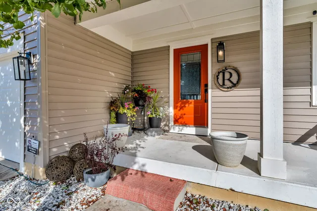 $379,900 | 3896 Woods Bay Lane, Plainfield, IN 46168