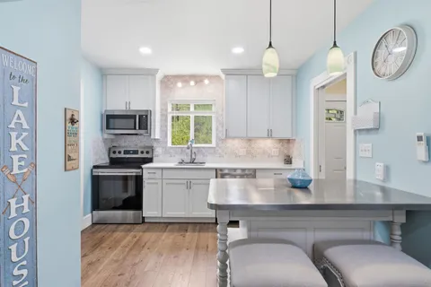 $699,000 | 34 Mountain View Drive, Moultonborough, NH 03254