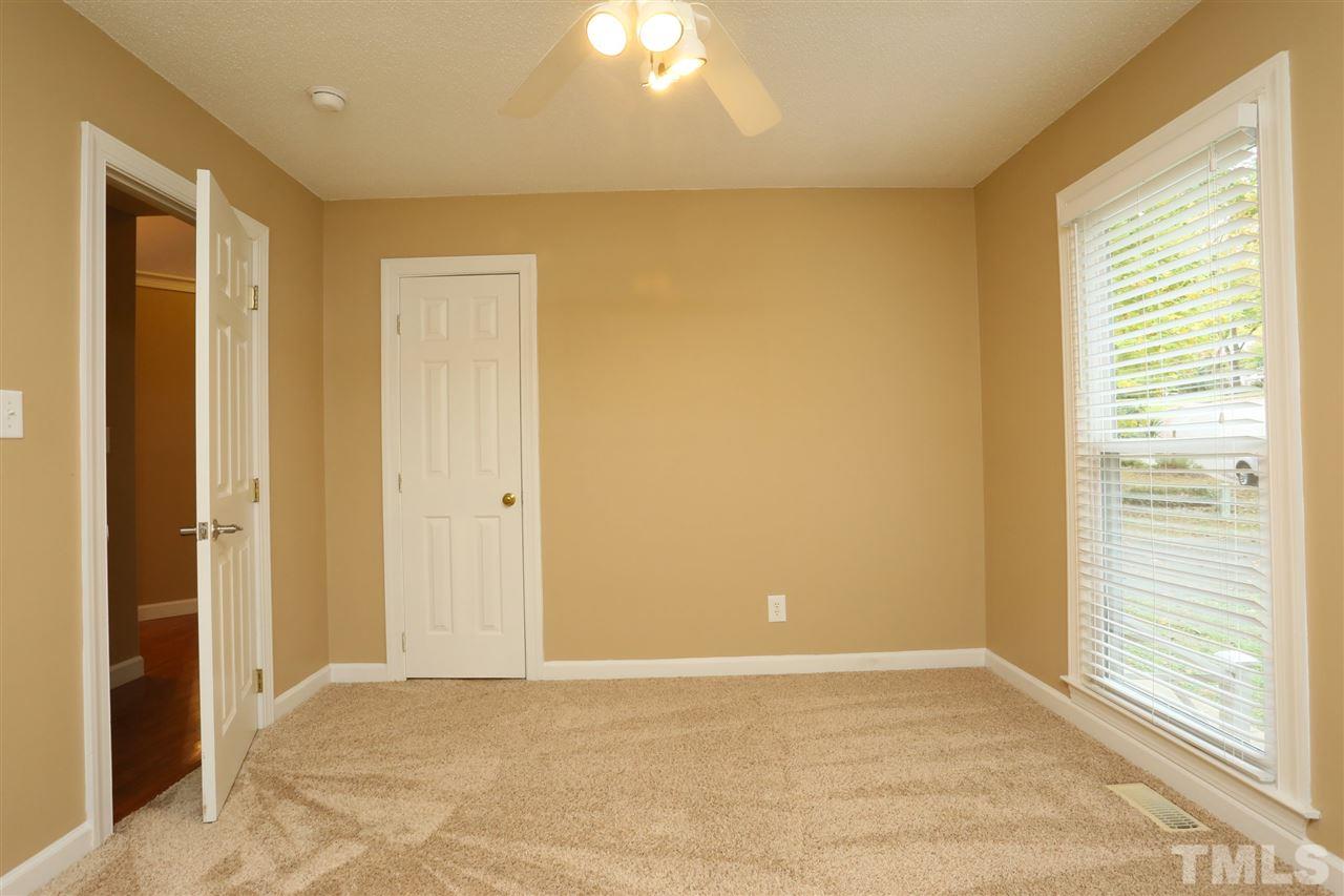 814 Temple Street Raleigh, NC 27609 - Photo 14 of 19 Gallery Image 14