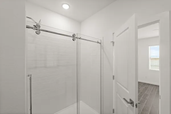 $350,060 | 7826 Jade Crst Drive, Angleton, TX 77515