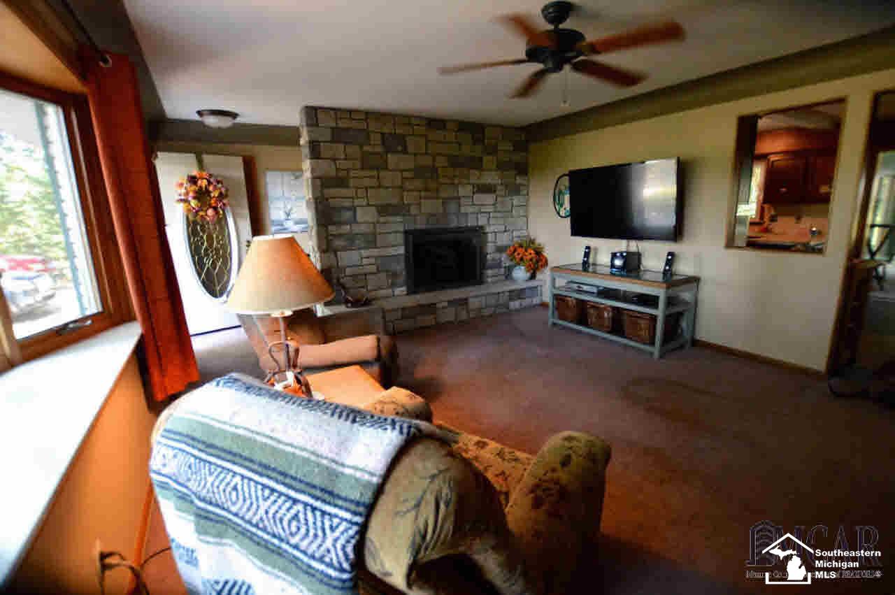 1472 Baldwin Road Monroe, MI 48162 - Photo 6 of 45