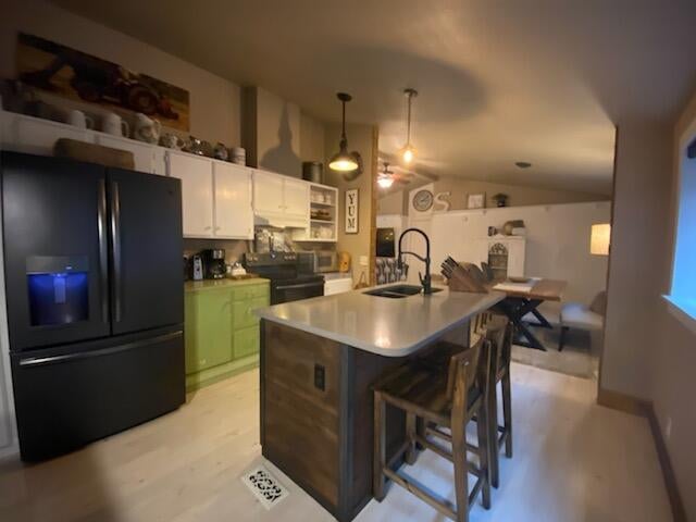 16913 Downey Road Bend, OR 97707 - Photo 15 of 34 Kitchen Island