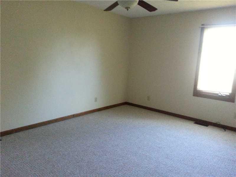 8229 Knapp Road Indianapolis, IN 46259 - Photo 11 of 24 Gallery Image 11