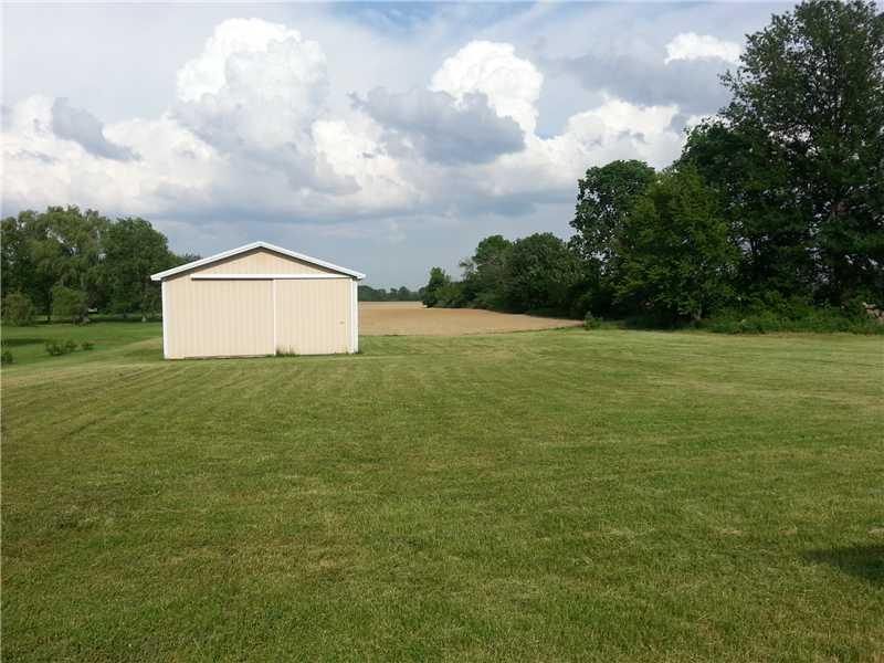 8229 Knapp Road Indianapolis, IN 46259 - Photo 5 of 24 Gallery Image 5