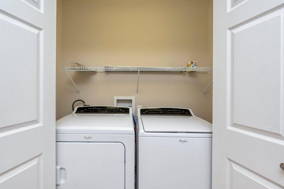 17 Southeast Shell Avenue, Unit B2 Fort Walton Beach, FL 32548 - Photo 7 of 8 a utility room with dryer and washer