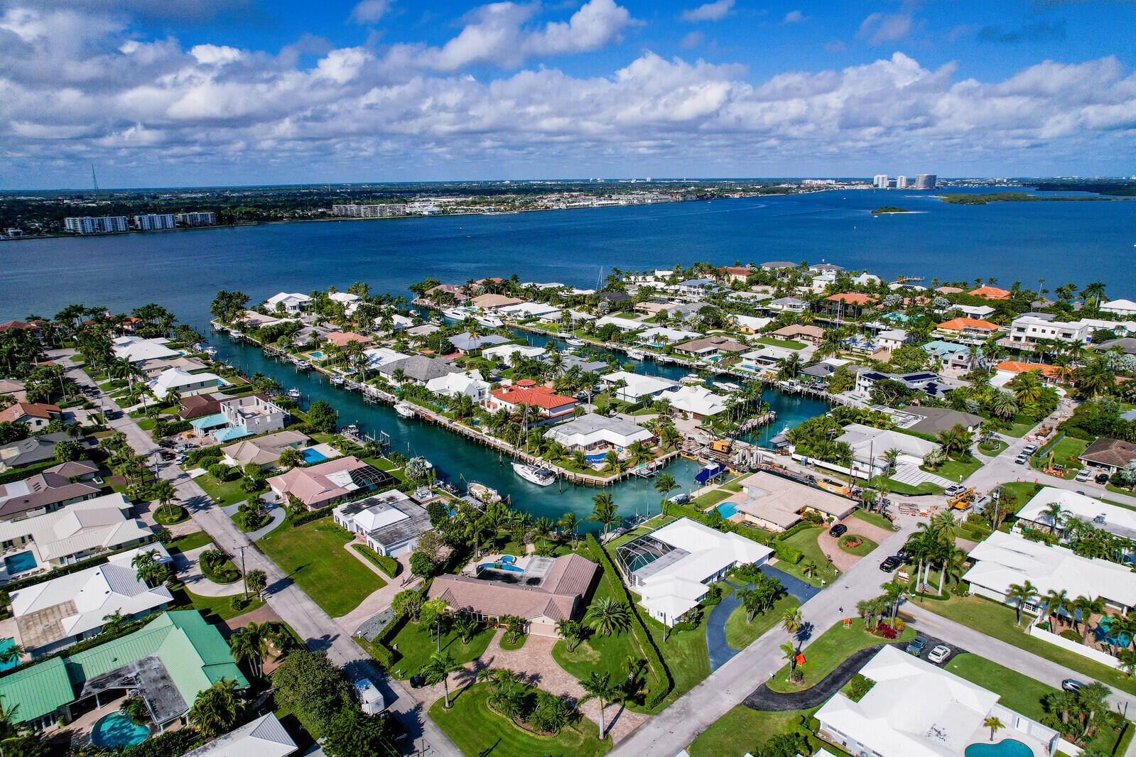 3865 Sunset Lane Singer Island, FL 33404 - Photo 21 of 51 Aerial_5_mls (2)