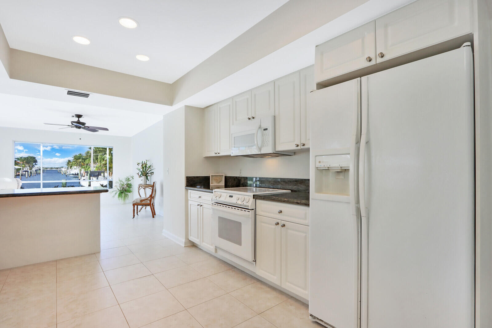 3865 Sunset Lane Singer Island, FL 33404 - Photo 33 of 51 Image_13_mls (4)