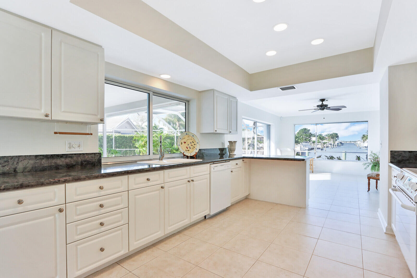 3865 Sunset Lane Singer Island, FL 33404 - Photo 34 of 51 Image_14_mls (5)