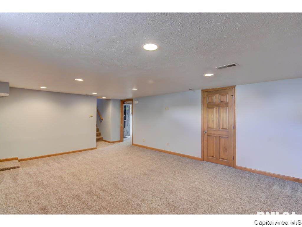 1108 North 32nd Street Springfield, IL 62702 - Photo 24 of 36 Gallery Image 24