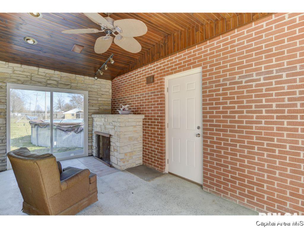 1108 North 32nd Street Springfield, IL 62702 - Photo 33 of 36 Gallery Image 33