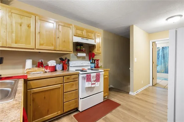 $289,000 | 1916 South 14th Street, Kansas City, KS 66103