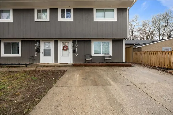 $289,000 | 1916 South 14th Street, Kansas City, KS 66103