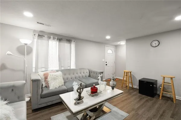 $289,000 | 1916 South 14th Street, Kansas City, KS 66103