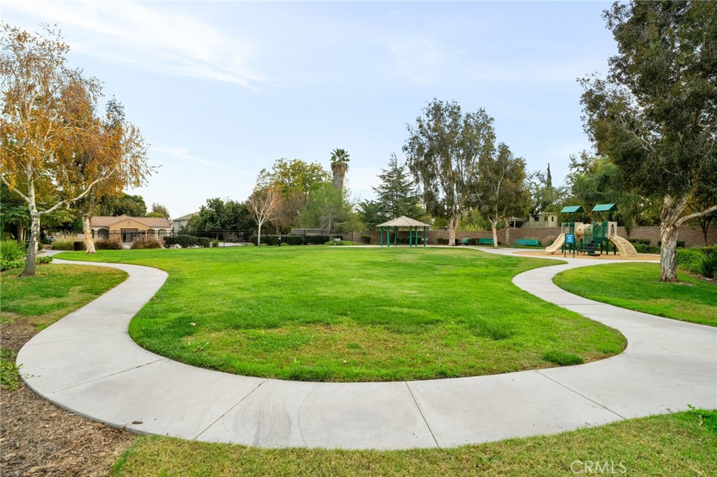 4140 Garvey Way Riverside, CA 92501 - Photo 23 of 25 a view of a golf course with a garden