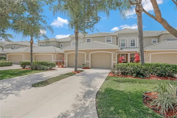 $7,500 | 3485 Laurelgreens Lane South, Unit 102, Naples, FL 34119