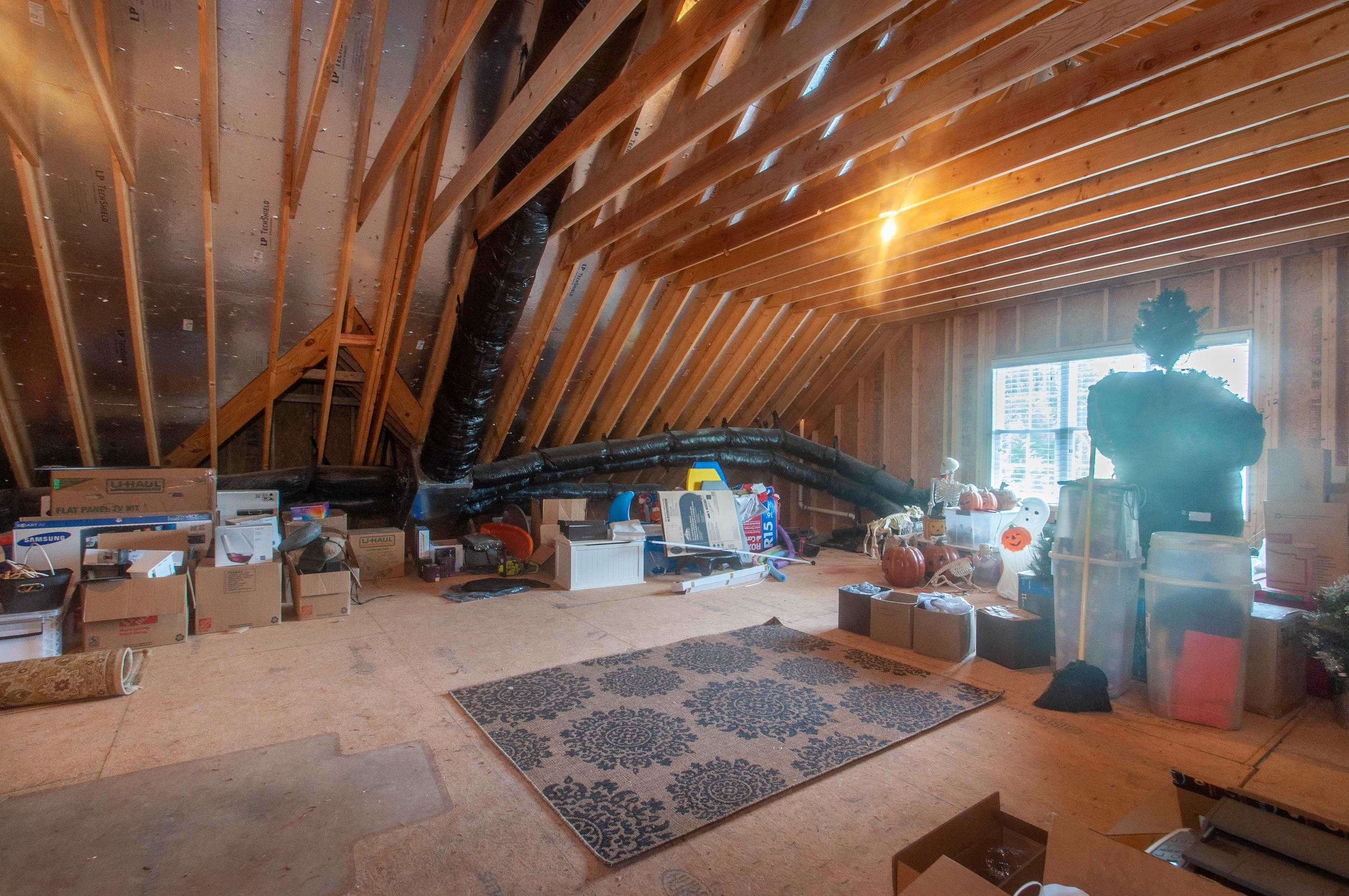 8628 Wapello Lane Raleigh, NC 27613 - Photo 32 of 35 Walk up attic