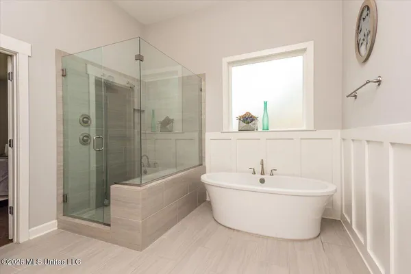 $415,000 | 7207 Edgewater Drive, Olive Branch, MS 38654