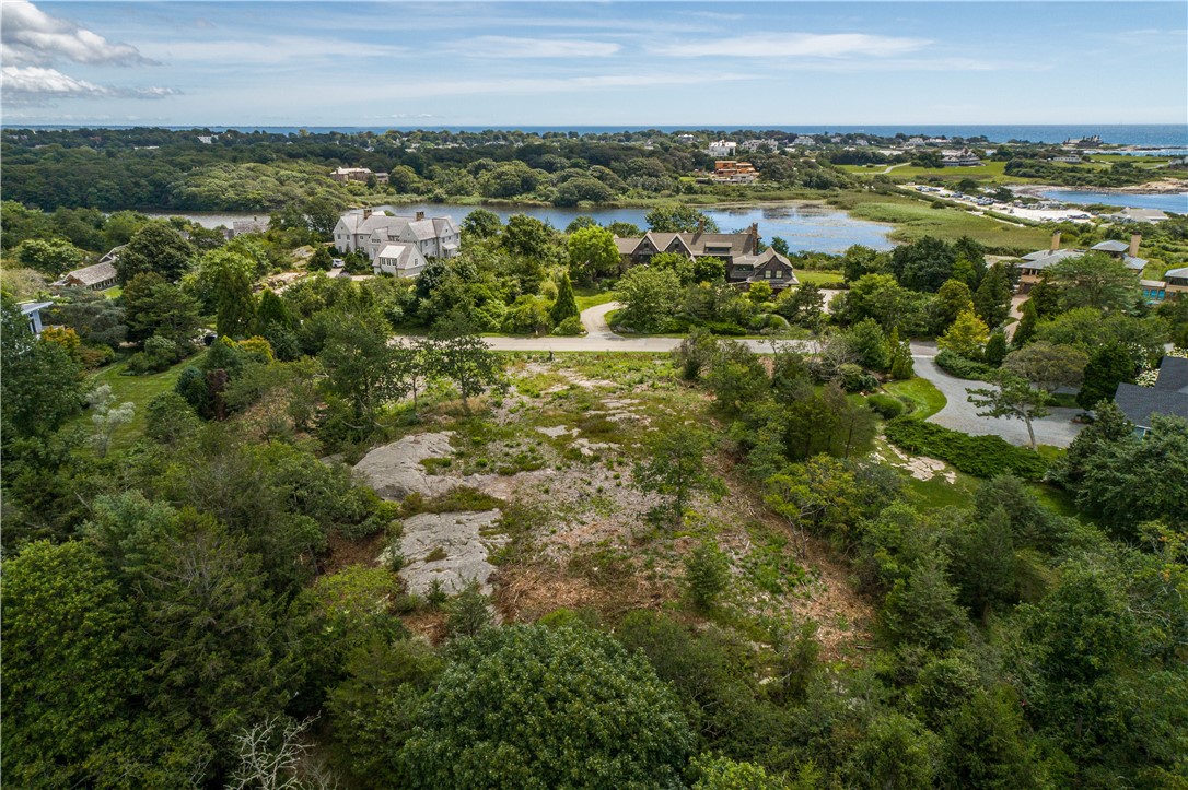 11 Ocean Heights Road Newport, RI 02840 - Photo 7 of 17
