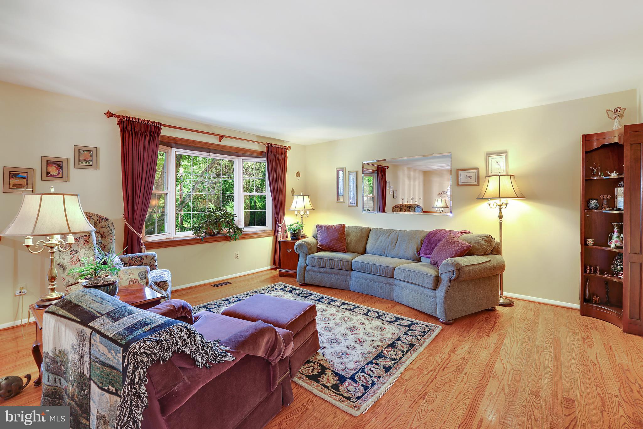 2517 Jonathan Road Ellicott City, MD 21042 - Photo 6 of 35 Gallery Image 6