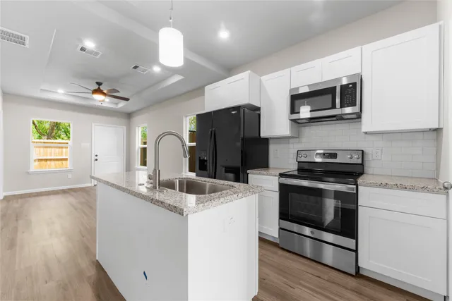 $1,850 | 8161 Tate Street, Unit B, Houston, TX 77028