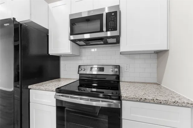 $1,850 | 8161 Tate Street, Unit B, Houston, TX 77028