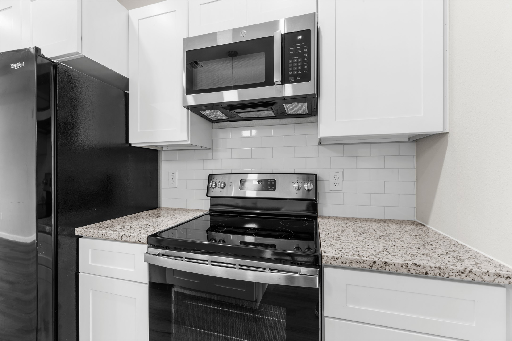 8161 Tate Street, Unit B Houston, TX 77028 - Photo 4 of 20 Plenty of cabinets offer ample storage space, blending style with functionality.