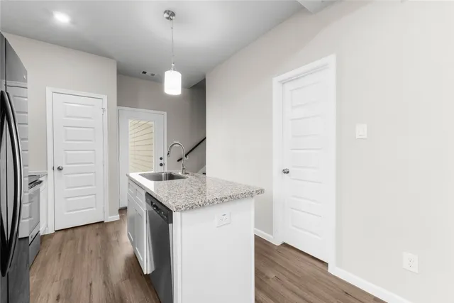 $1,850 | 8161 Tate Street, Unit B, Houston, TX 77028