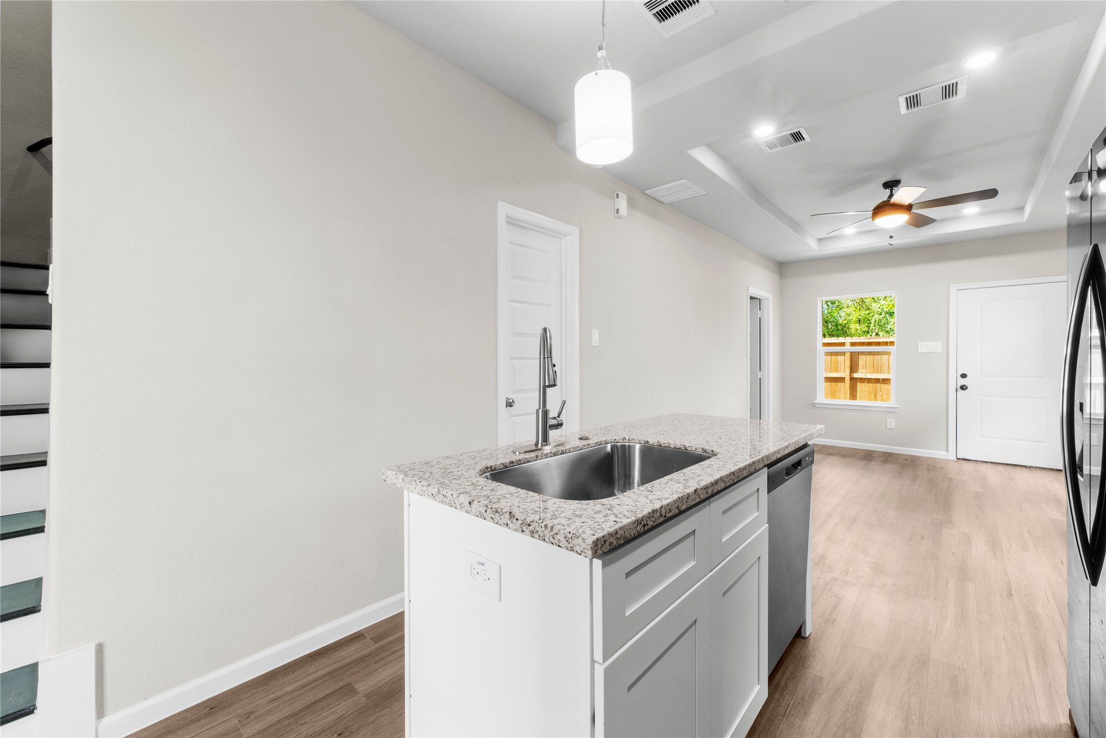 8161 Tate Street, Unit B Houston, TX 77028 - Photo 6 of 20