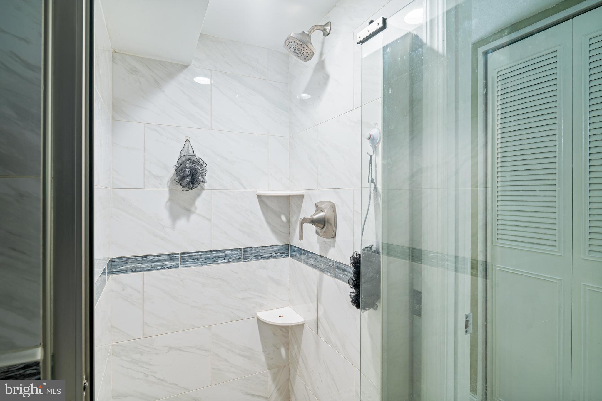 3558 Kyle Road Philadelphia, PA 19154 - Photo 20 of 27