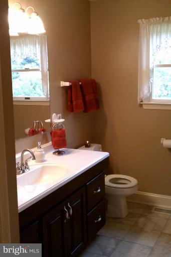 957 Lombard Road Rising Sun, MD 21911 - Photo 17 of 24 Bath (Master)