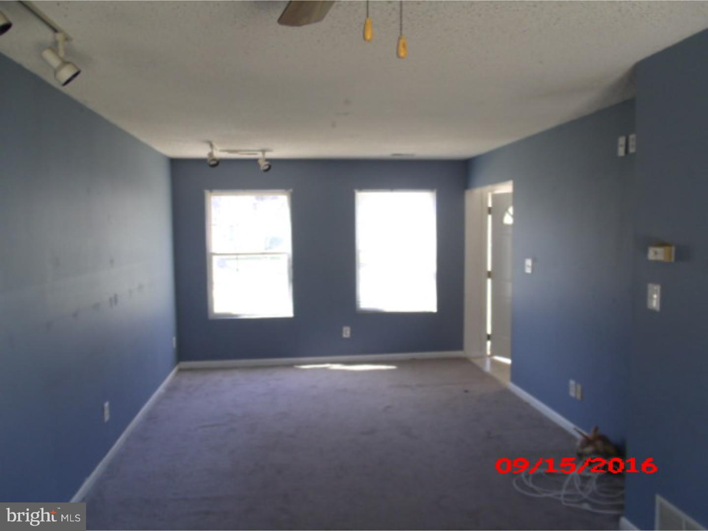 92 Indigo Road Levittown, PA 19057 - Photo 2 of 13 Gallery Image 2