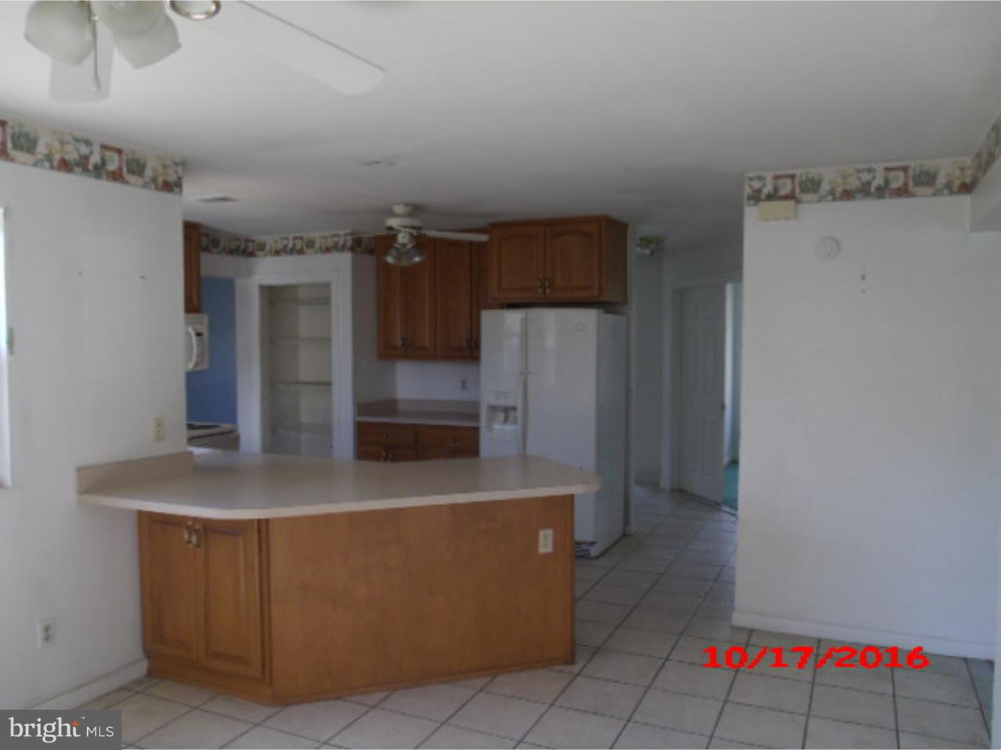 92 Indigo Road Levittown, PA 19057 - Photo 3 of 13 Gallery Image 3