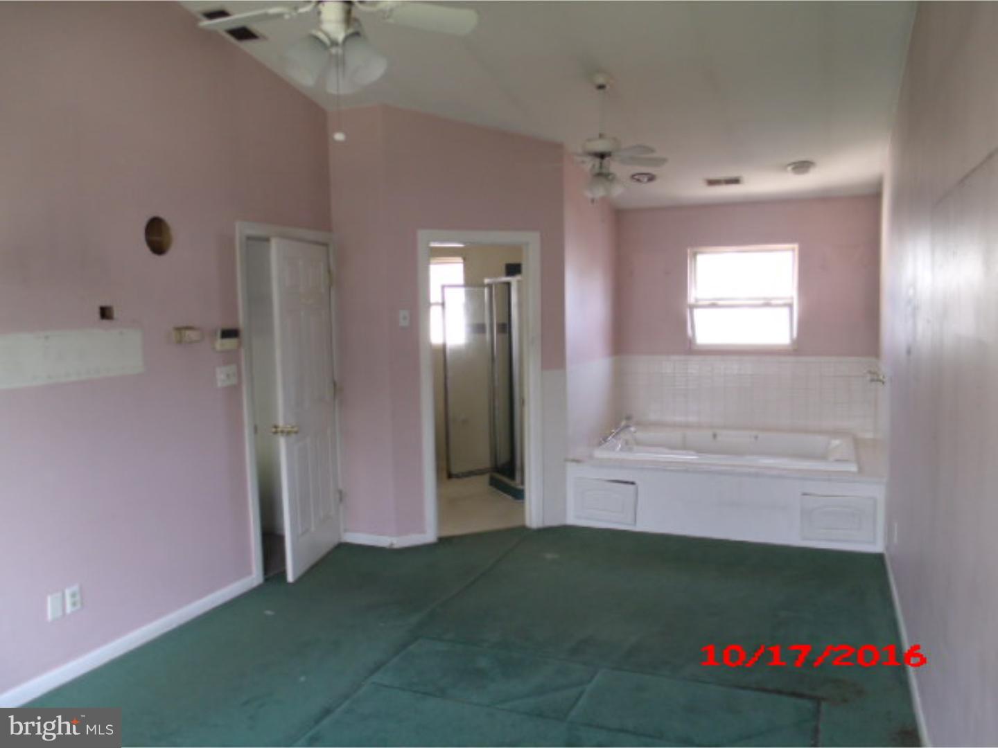 92 Indigo Road Levittown, PA 19057 - Photo 8 of 13 Gallery Image 8