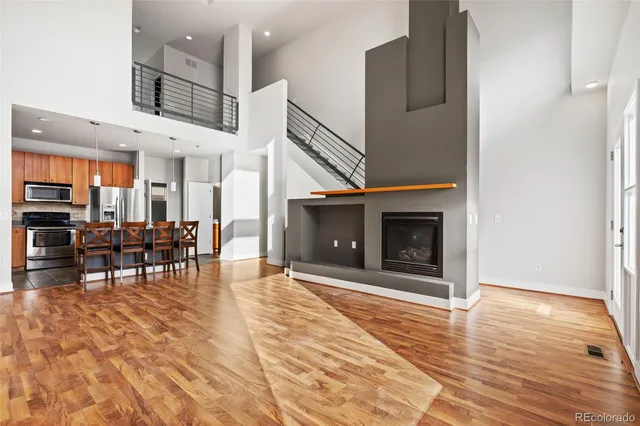 a view of livingroom with furniture and fireplace