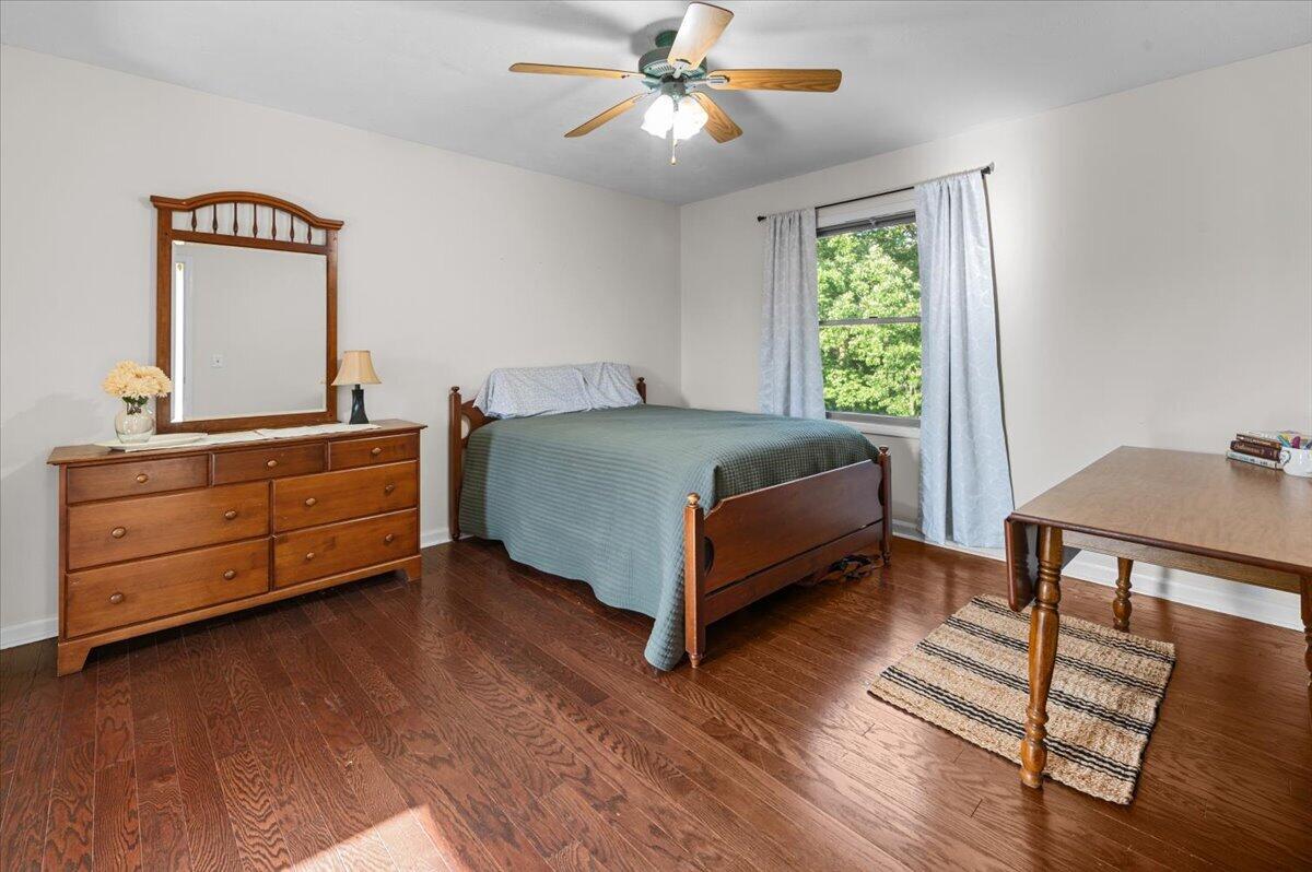 16005 Sheridan Road Clinton, MI 49236 - Photo 25 of 55 46-INTERIOR 24