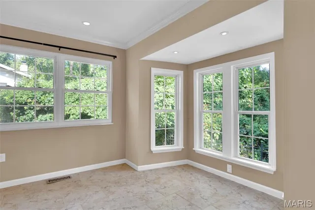 $515,000 | 56 Forest Crest Drive, Chesterfield, MO 63017