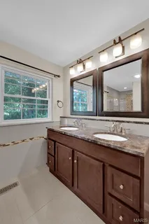 $515,000 | 56 Forest Crest Drive, Chesterfield, MO 63017